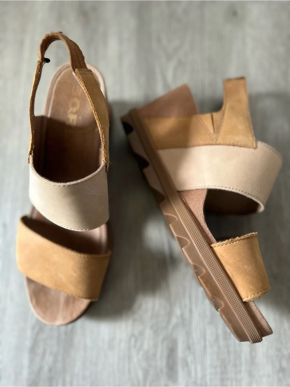 Sorel Two-Tone Tan and Blush Leather Wedge Sandals